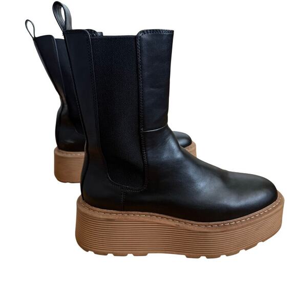 H&M Black Platform Chelsea Boots Size 38 US 7 Bloggers Classic - Picture 2 of 13